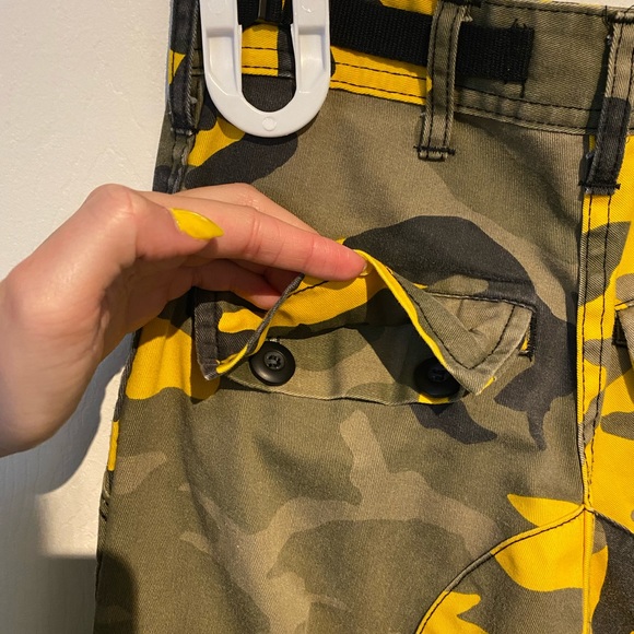 High waisted cargo pants - Picture 9 of 9